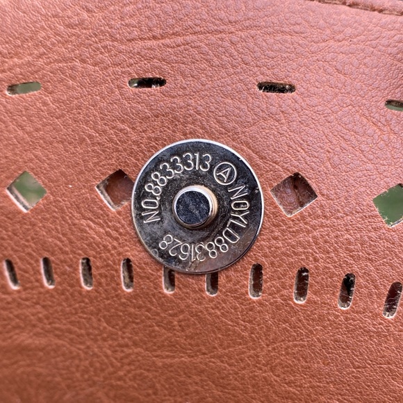 Leather brown  bag with perforation - Picture 6 of 14